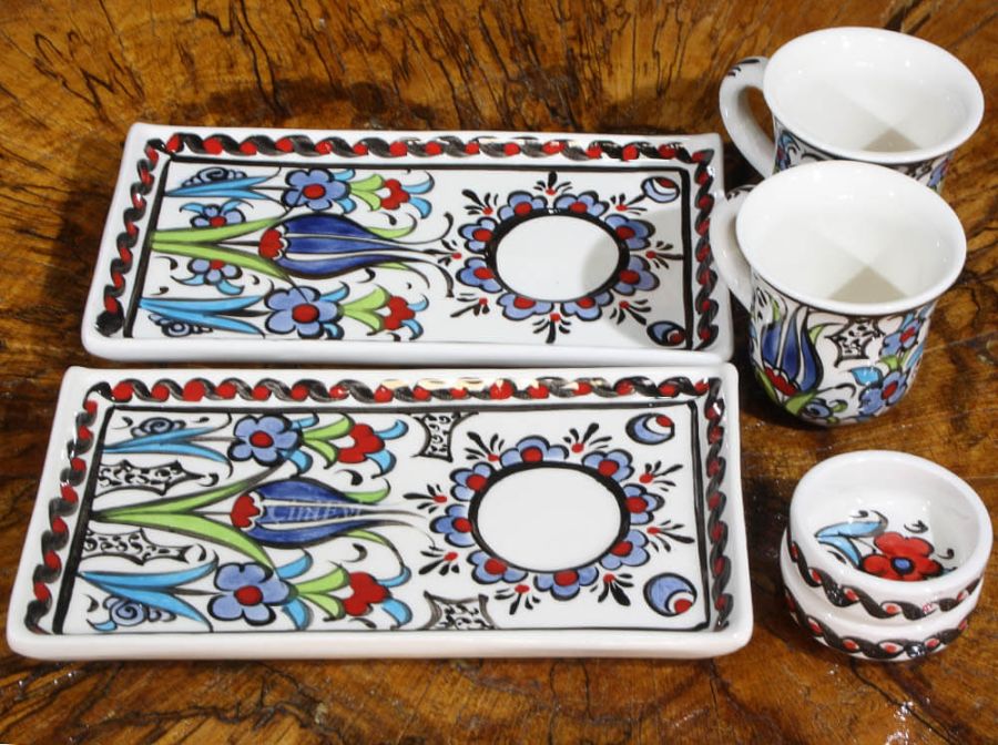 3 tulips pattern Iznik pottery wooden tray - 3
