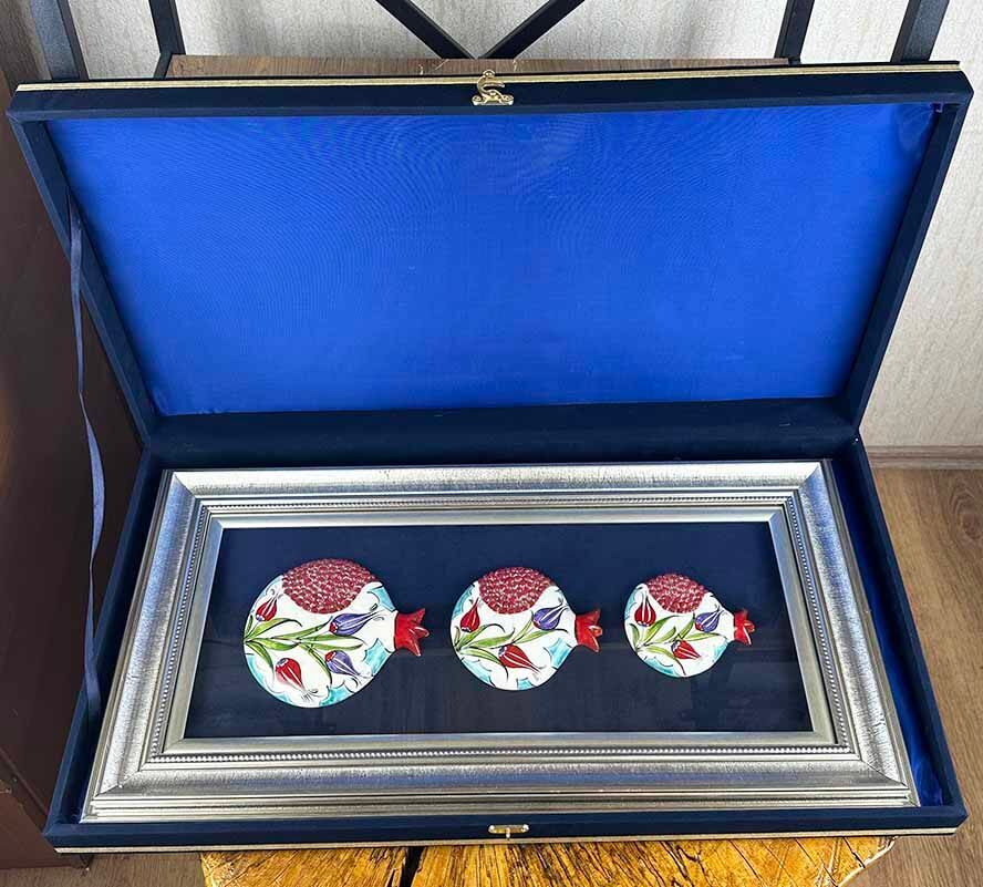 Academic Career Gift: Iznik Ceramic Pomegranate Panel with Tulip Motifs - 4
