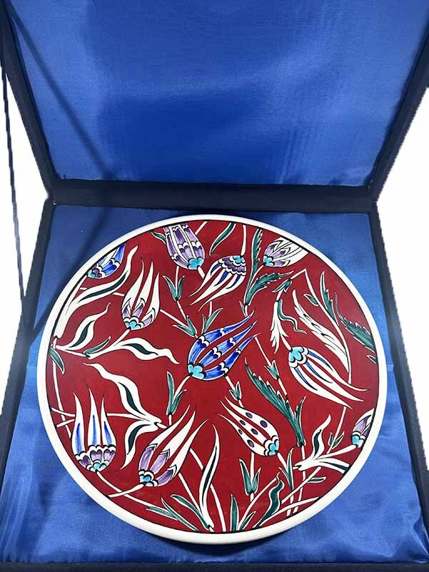 Academic Honor Gift Red Background Tulip Pattern Iznik Ceramic Plate - 3