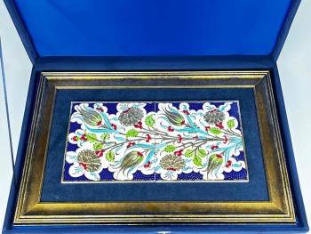 Altın Detaylı Lale ve Karanfil Bahçesi İznik Çini Pano 40 x 20 cm - 4