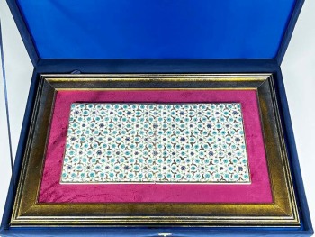 Altın Detaylı Turkuaz Çiçek Bahçesi İznik Çini Pano 40 x 20 cm - 2