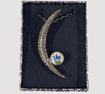 Anemone Motif Half Moon Iznik Ceramic Bronze Necklace - 2