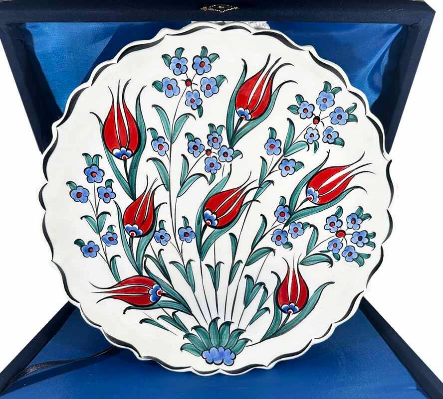 Assiette décorative en céramique d’Iznik – Motifs Tulipe & Jacinthe – 25 cm - 1