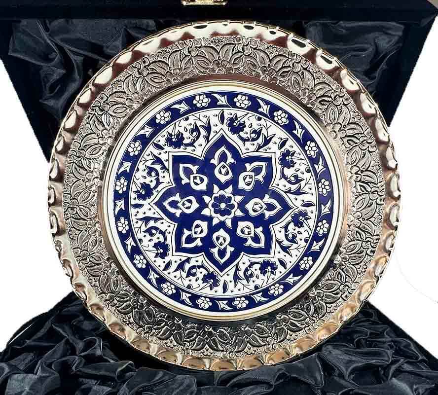 Assiette décorative à motif trèfle bleu en céramique d’Iznik avec placage argent 925 – 25 cm - 1