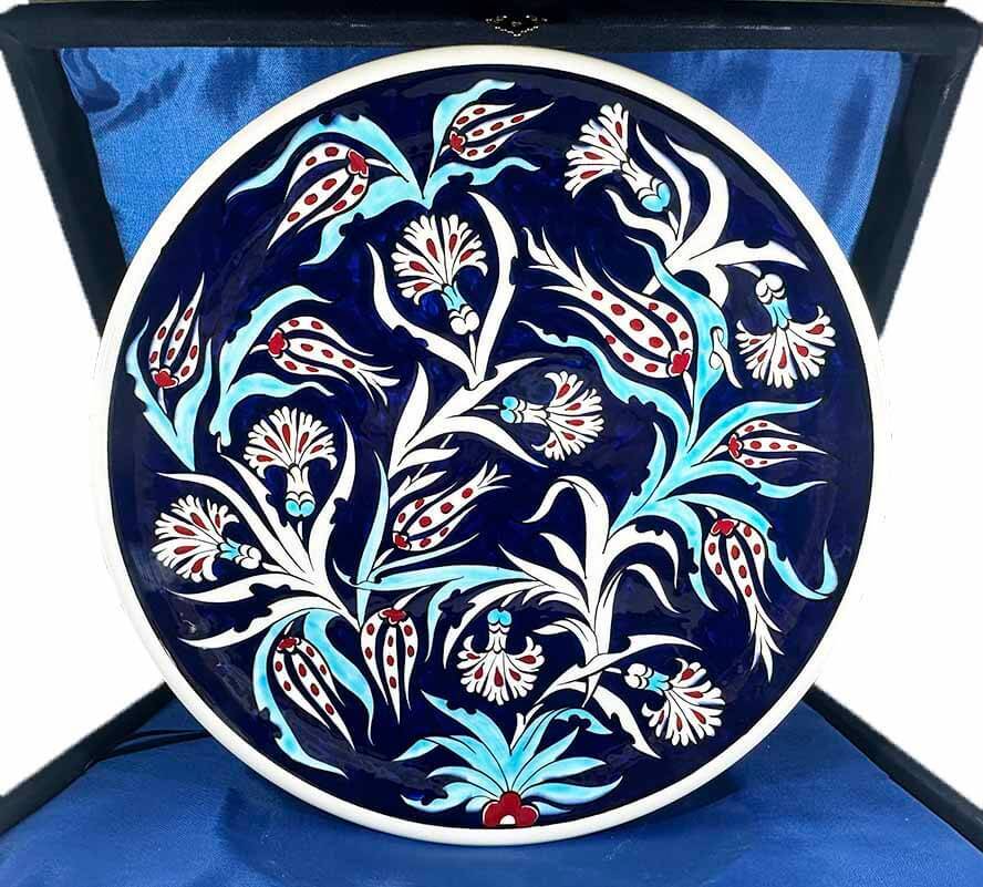 Assiette d’Iznik – Tulipes et Œillets sur Fond Turquoise Cadeau Officiel d’État - 1