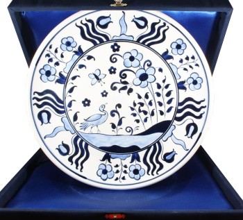 Assiette en céramique Iznik blanc bleu - 1