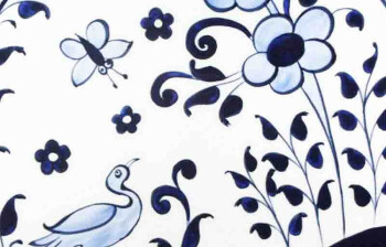 Assiette en céramique Iznik blanc bleu - Çini Evi (1)