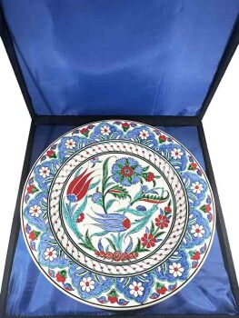 Assiette Premium de Lancement Corporate – Céramique d’Iznik à Tulipe Rouge, Entièrement Faite à la Main - 3