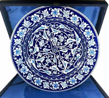 Baba Nakkaş, Rumi Patterned 30cm Iznik Ceramic Plate - Çini Evi