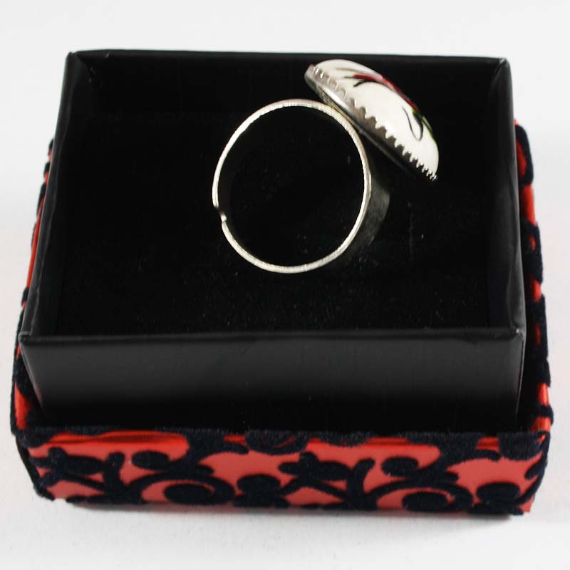 Bague élégante à motif tulipe - 2