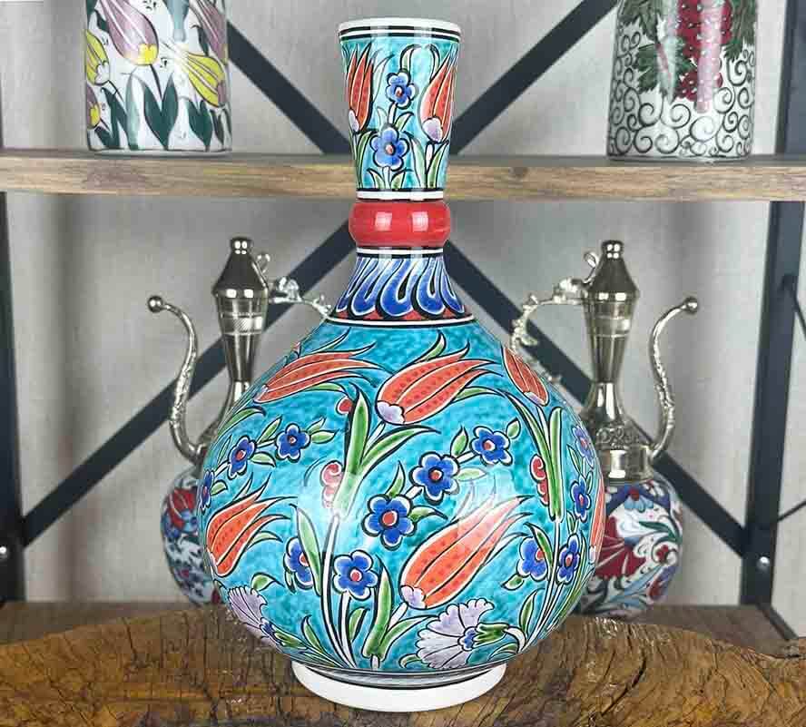 Bahar Laleleri – İznik Çini Vazo - 1