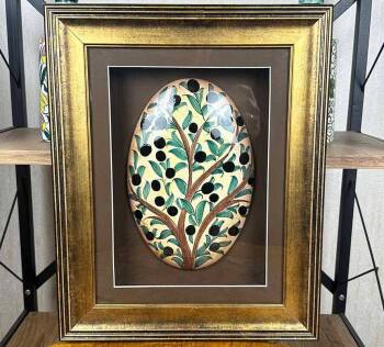 Baum-der-Fülle-|-Iznik-Keramik-Wandschmuck-mit-Olivenbaum-Motiv-und-Passepartout - Çini Evi