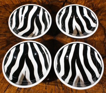Black and White 4 pieces bowl - 2