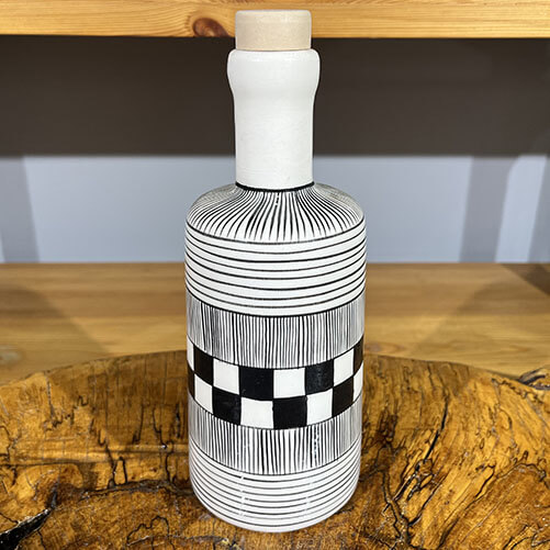 Black and White Square and Line Patterned Oil Pot - 1
