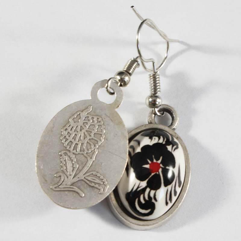 Black Clover Iznik Ceramic Earrings - 2