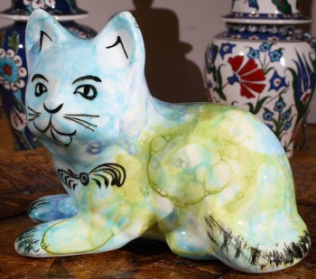 Black Tulip Cat Figurine - 3