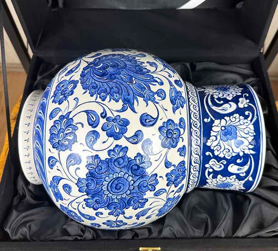 Blaue Herrschaft – Iznik-Keramik-Schahvase - 5