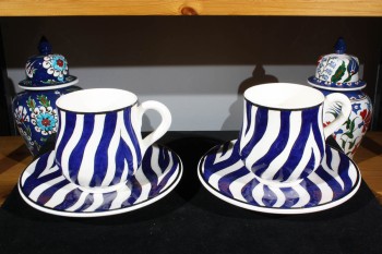 Blaues weißes Iznik-Keramik-Kaffee-Team - 1
