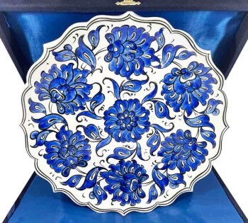 Blue and White Lotus Pattern Iznik Ceramic Plate - Çini Evi