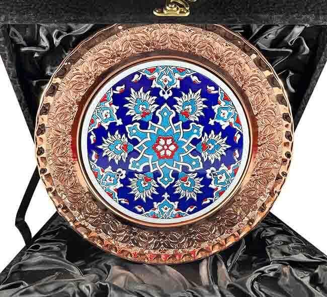 Blue Background Ceramic Patterned 25 cm Bronze Plate - 1
