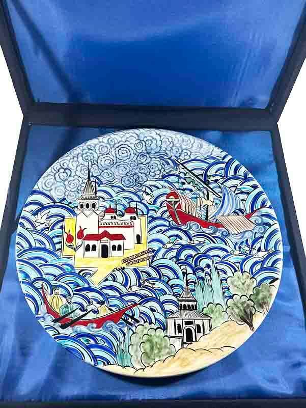 Blue Waves and Maiden's Tower Iznik Ceramic Plate - 3