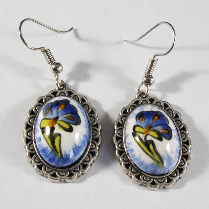 Boucles d’oreilles en céramique d’Iznik à oeillet bleu - 1