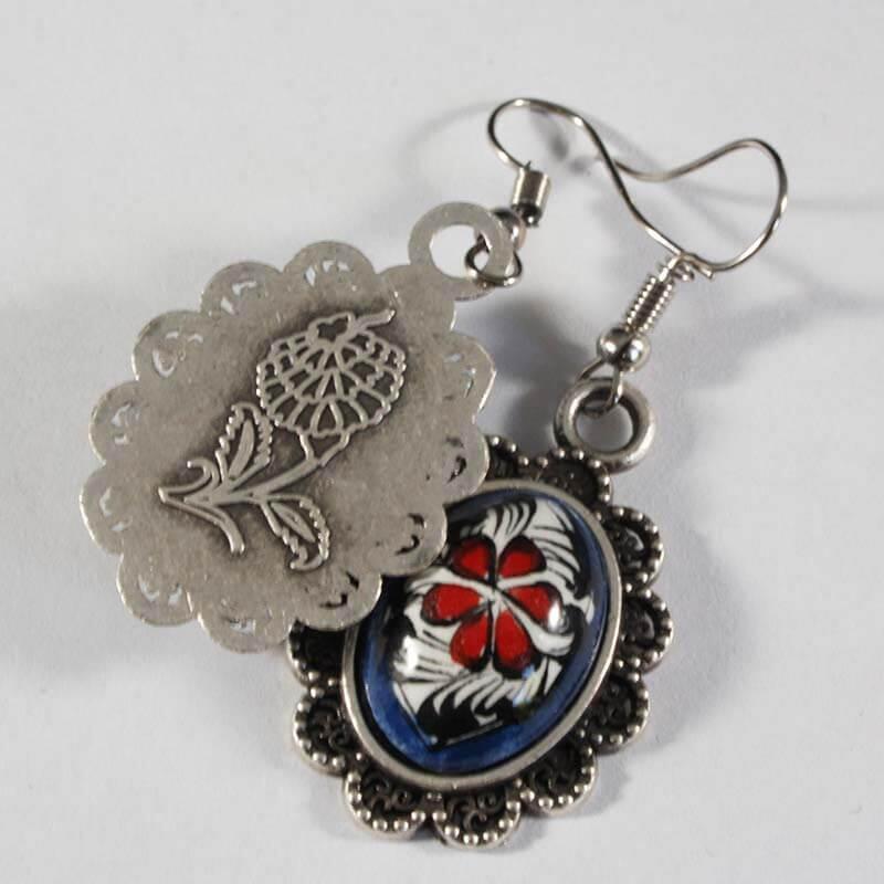 Boucles d’oreilles Iznik fond bleu à trèfle rouge - 2