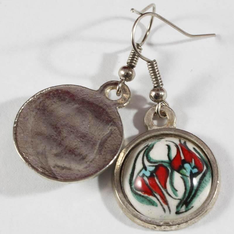 Boucles d’oreilles en céramique d’Iznik tulipes inversées et droites - 2