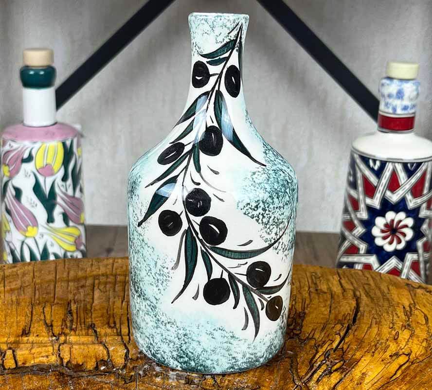 Bouteille à huile d’olive artisanale à motif de branche d’olivier sur fond turquoise 410 ml - 1