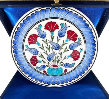 Carnation Garden Iznik Ceramic Plate 25 cm - Çini Evi
