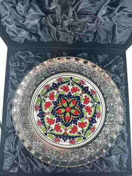 Carnation Garden Silver-Plated Ceramic Plate - 3