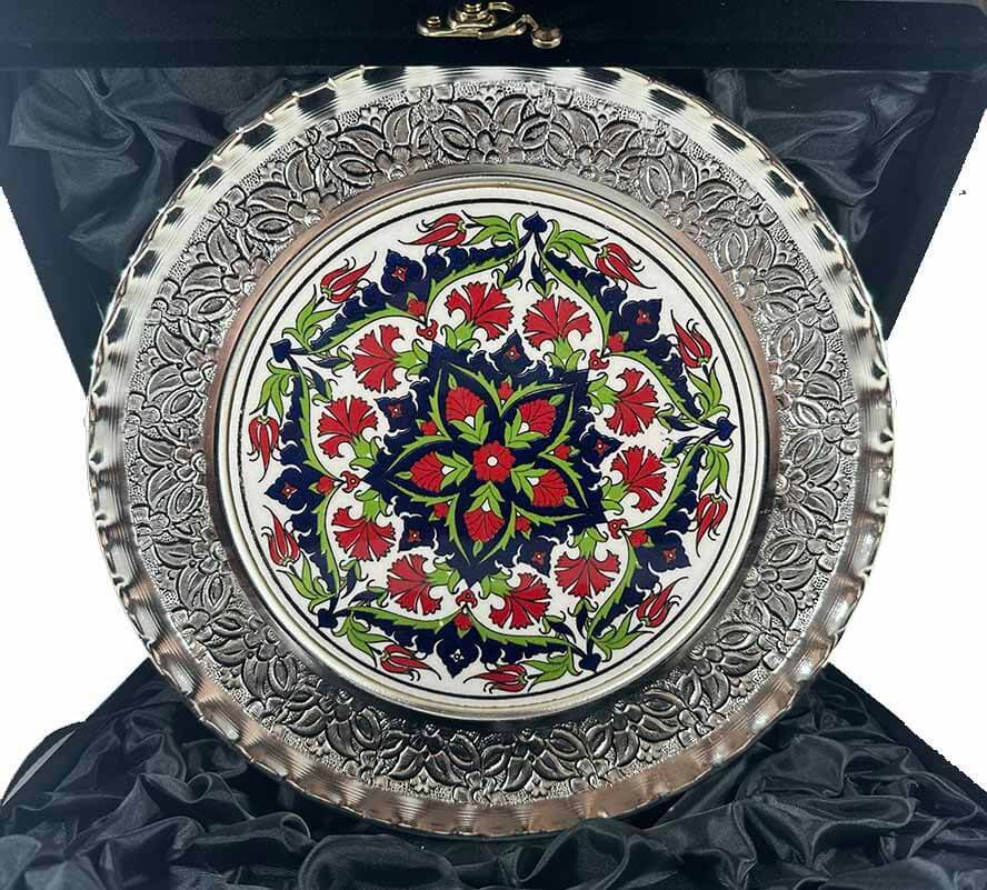 Carnation Garden Silver-Plated Ceramic Plate - 1
