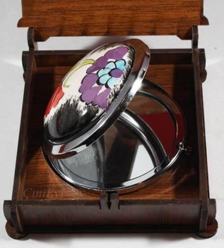 Carnation Love Tile Makeup Mirror - Çini Evi (1)