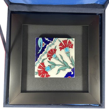 Carnation Motif Iznik Ceramic Plaque with Mat Frame - 2