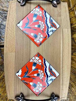 Carnation Motif Wooden Tray - 2