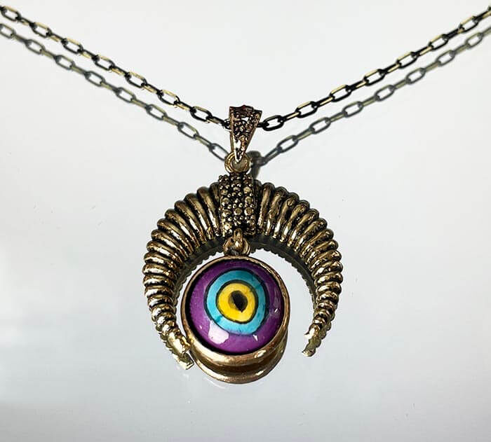 Collier croissant en bronze avec pierre Iznik - 1
