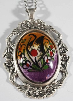 Collier de poterie de tulipe noire iznik - 1