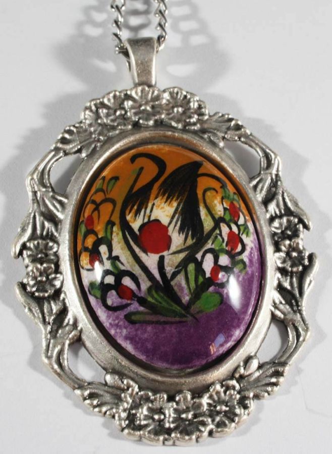 Collier de poterie de tulipe noire iznik - 1