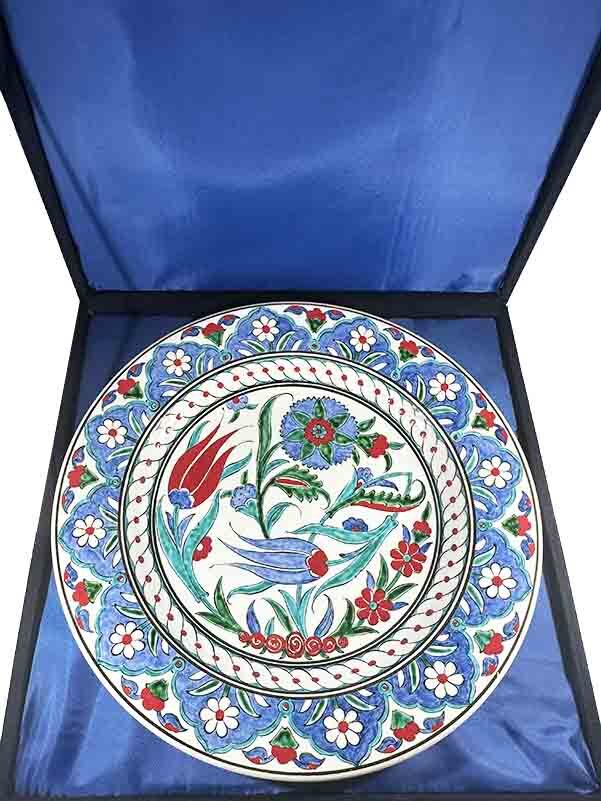 Corporate Launch Premium Plate – Handmade Red Tulip Iznik Ceramic - 3