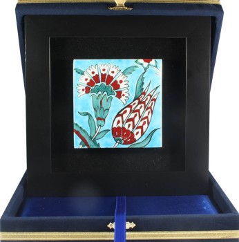 Corporate Plaque with Tulip and Carnation Motifs on Turquoise Background, - Çini Evi