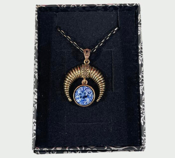 Crescent Necklace with Golden Horn and Clover Iznik Tiles - Çini Evi (1)