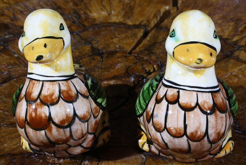 Cute Ducks Pottery Figurine - 3