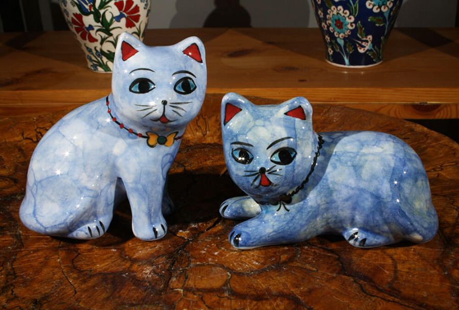Cute Figurine Cats - 1