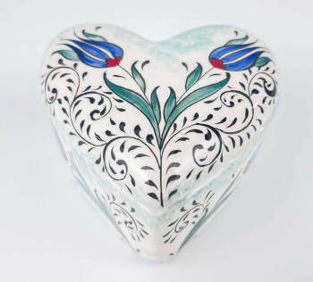 Double Tulip Heart-Shaped Ceramic Jewelry Box - Çini Evi