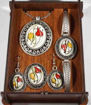 Double Tulip Iznik Jewelry Set - Çini Evi