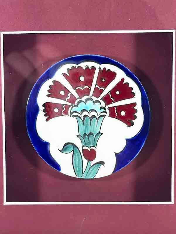 Elegant Carnation Motif – Framed Handcrafted Iznik Tile Plaque for Appreciation Gifts - 2