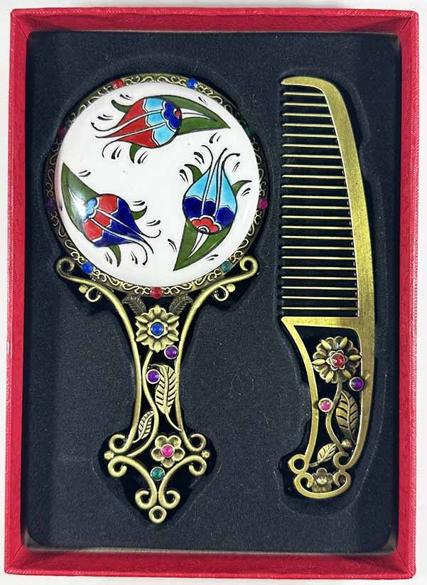 Elegant Tulip Patterned Mirror and Comb Set – Ottoman Gift Inspired by Iznik Ceramic Art - 1
