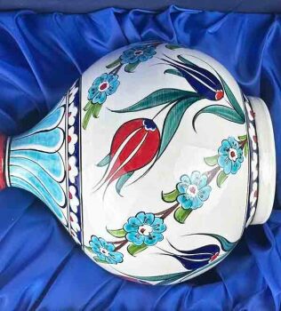 Elegant Tulips Iznik Ceramic Vase - 3