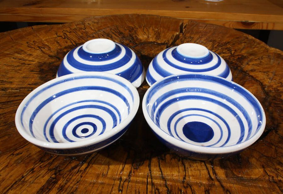 Ensemble de 4 bols Iznik bleu et blanc - 1