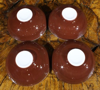 Ensemble de bol de poterie de concept melon - 3